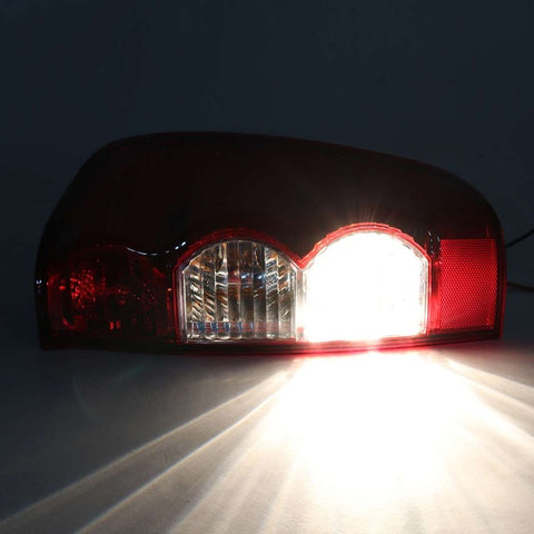 1pc Left / Right Side Taillight Tail Light Lamp For Great Wall V200 V240 2009 2010 2011 White Amber Red Color Light